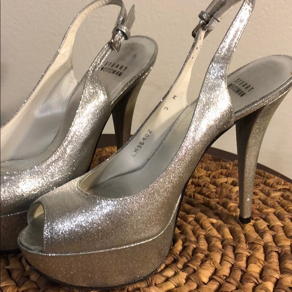 Stuart Weitzman Shoes - 🌟Pick 3 for $30🌟Stewart Weitzman Silver GLITTER